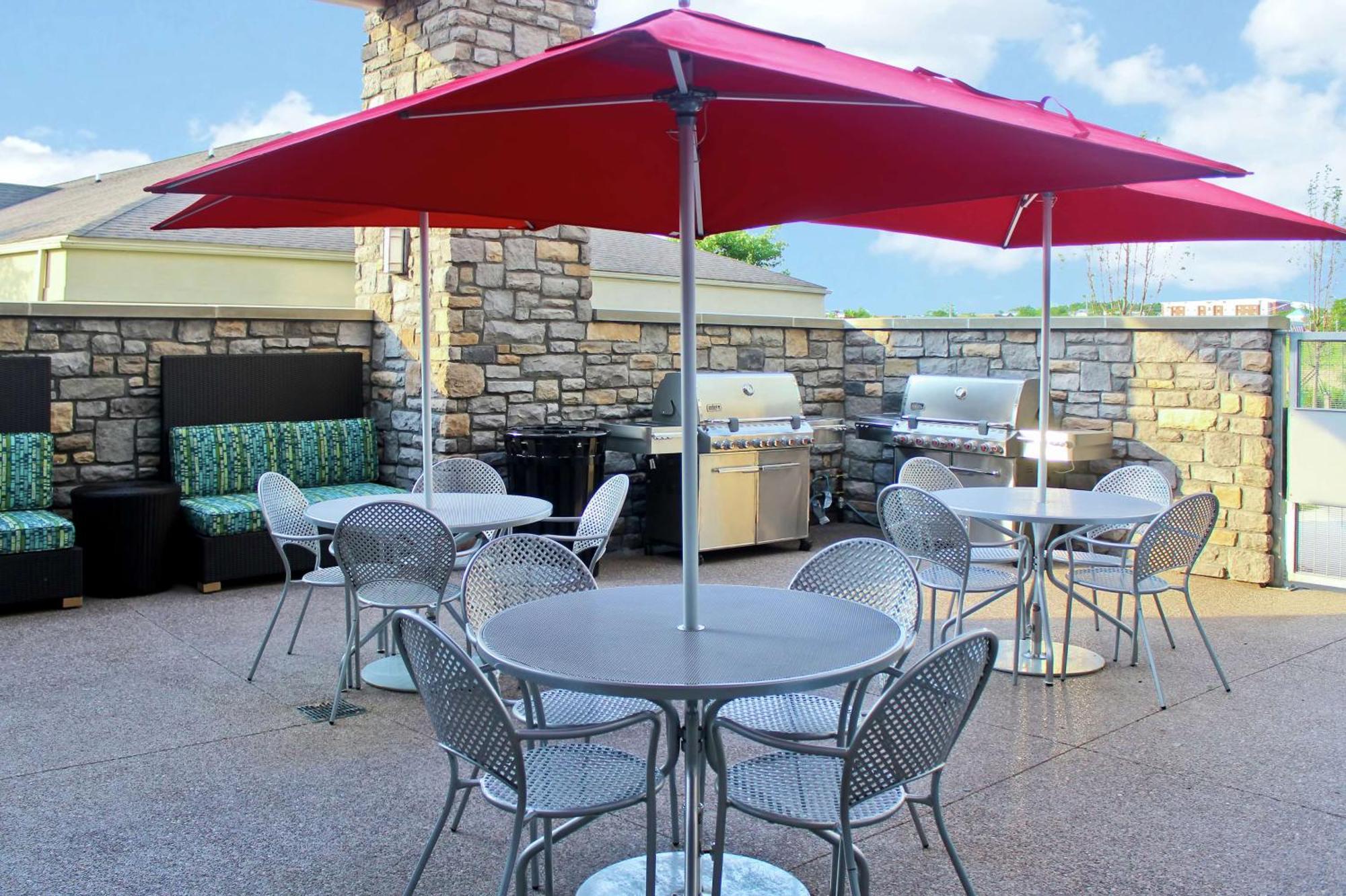 Home2 Suites By Hilton Stow Akron Екстериор снимка
